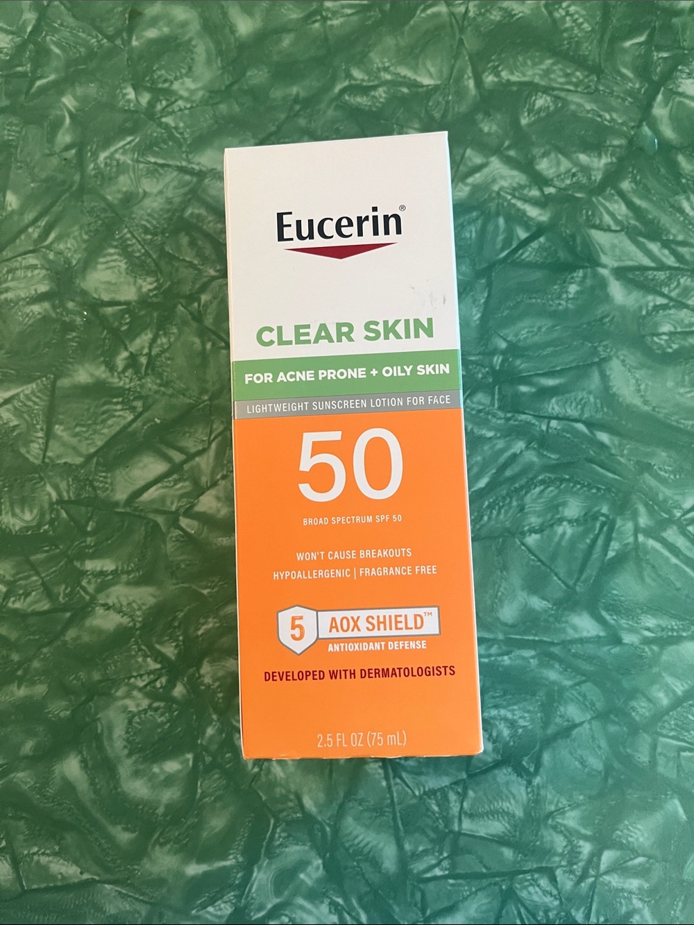 Clear Skin SPF 50 Lightweight Sunscreen Lotion - Orange